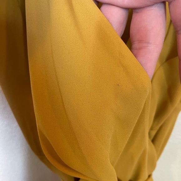 BABATON Aritzia Mustard Yellow Short Sleeve Maxi Wrap Dress Size XXS - Picture 10 of 11